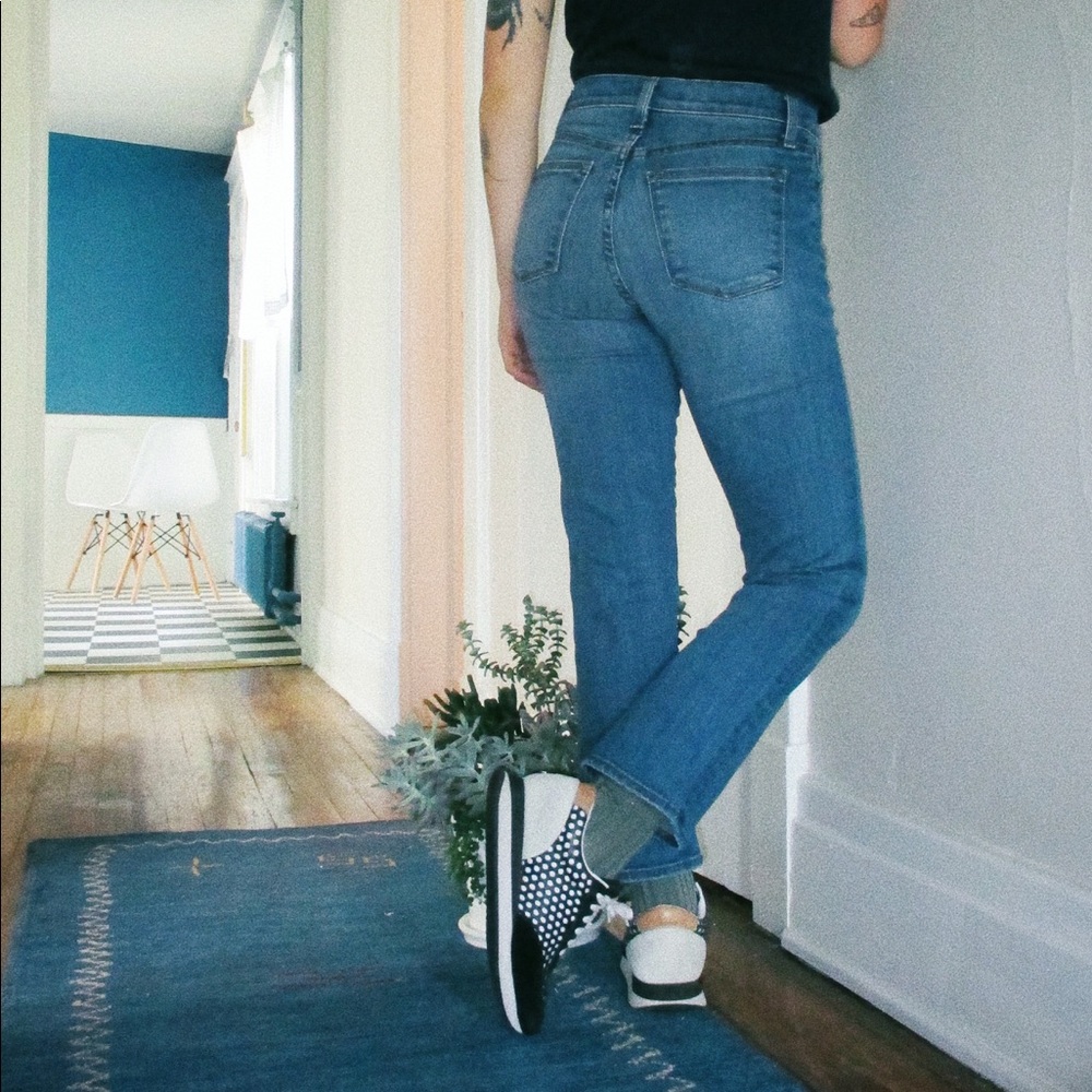 J CREW Vintage Cropped jeans - Picture 2 of 4
